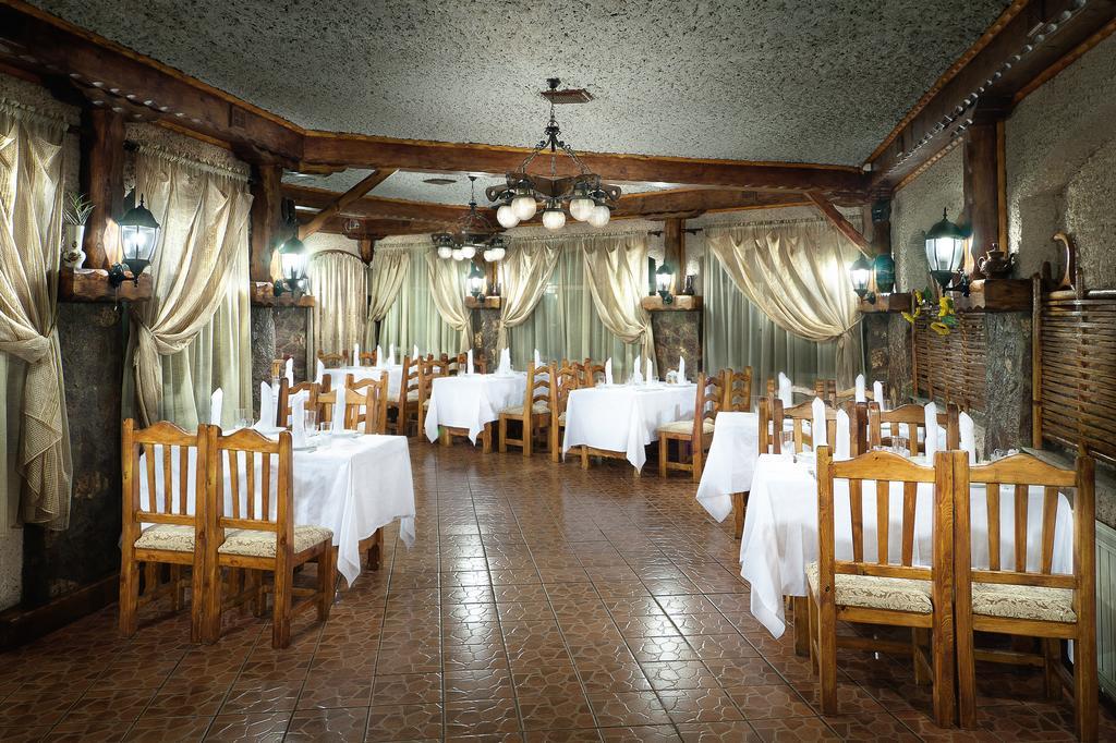 Hotel Edem Karagandy Extérieur photo