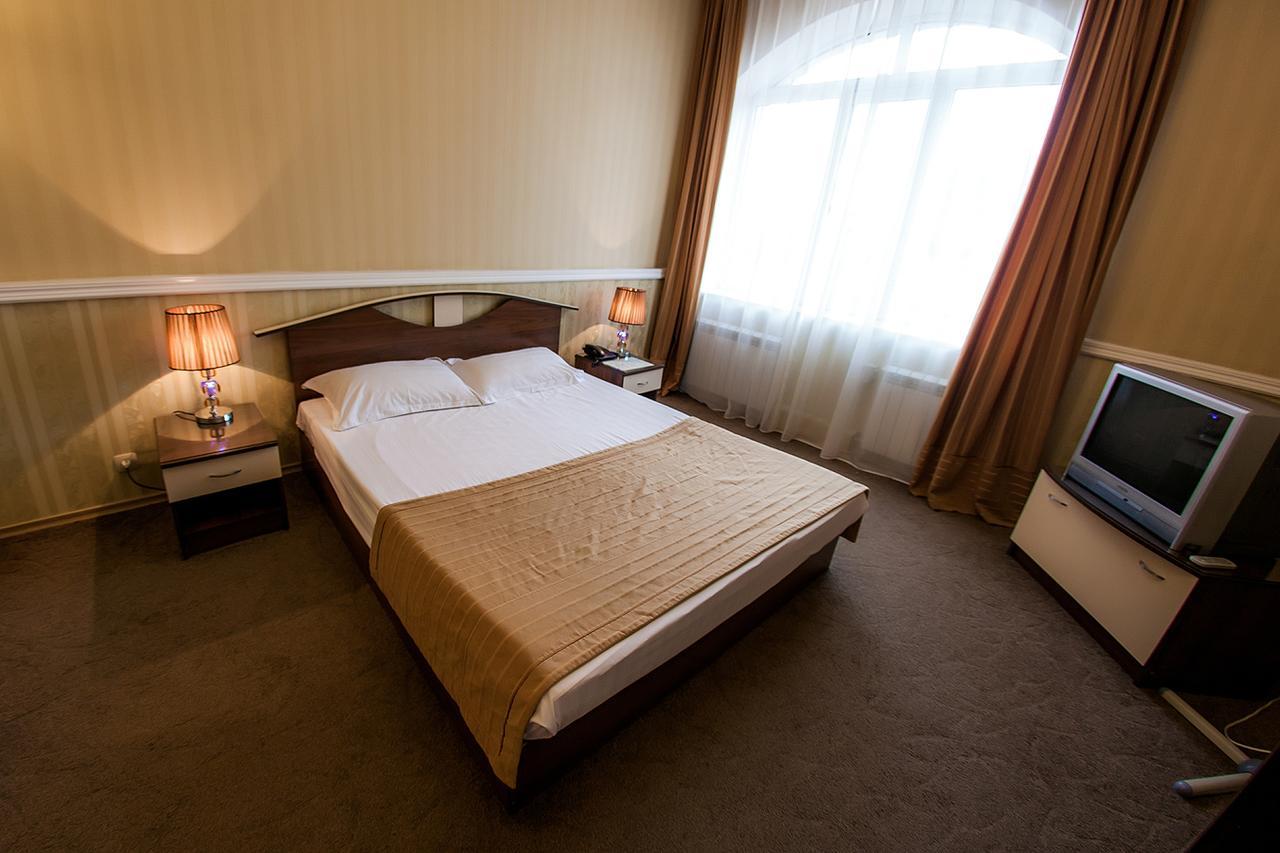 Hotel Edem Karagandy Extérieur photo
