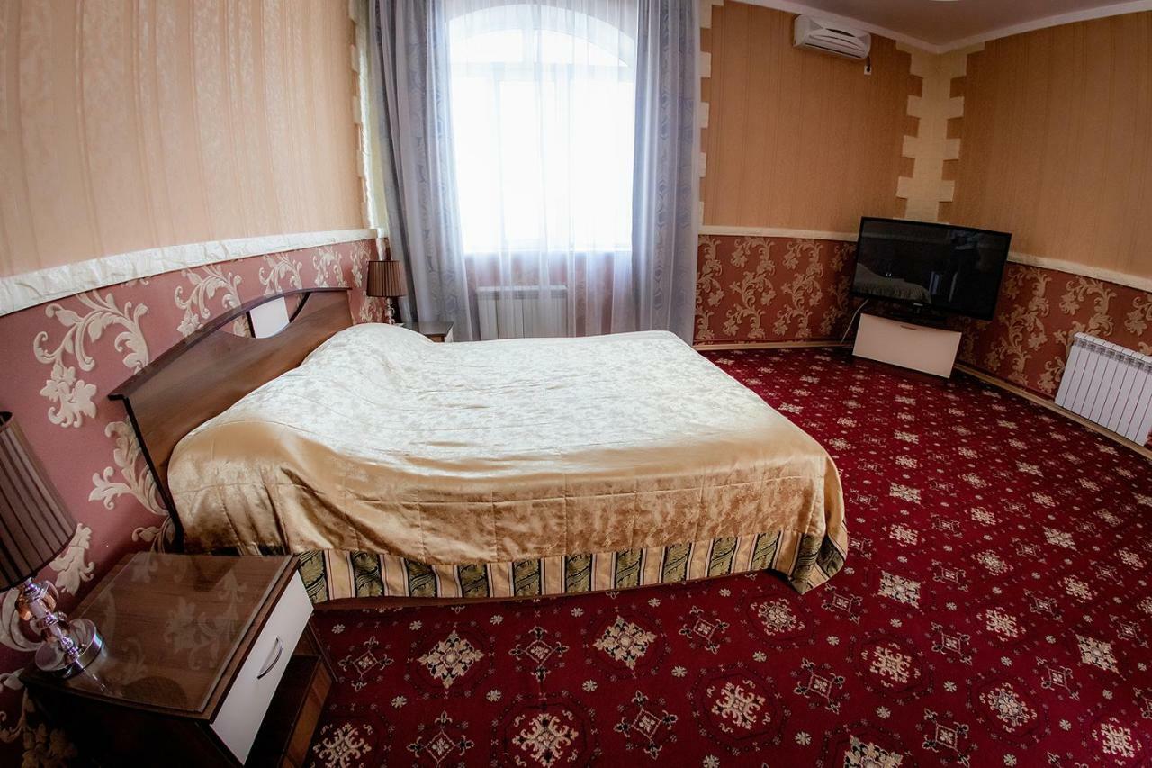 Hotel Edem Karagandy Extérieur photo
