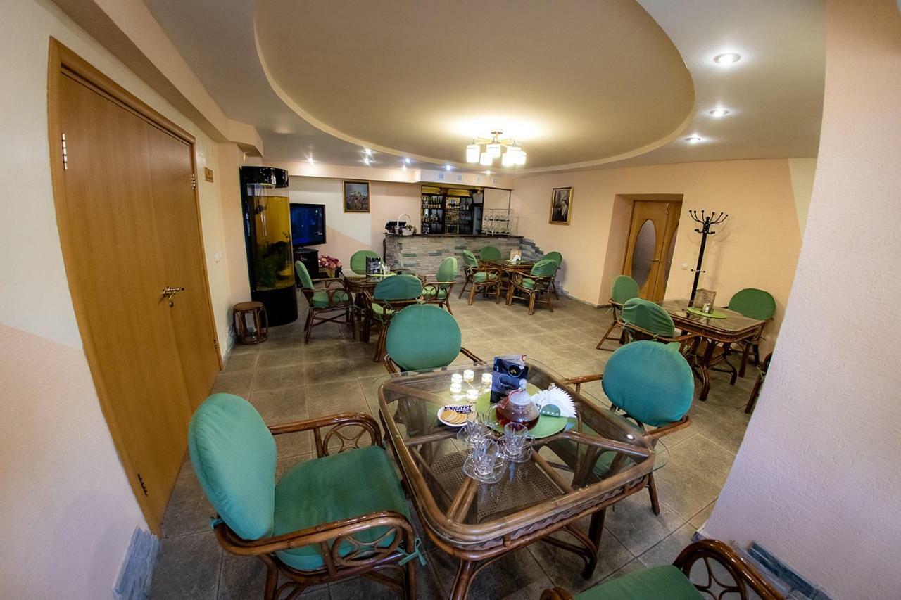 Hotel Edem Karagandy Extérieur photo